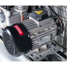 kompressor-porshnevoy-airpress-hk-600-200-600-l-min-3-kvt-380-v kompressor-porshnevoy-airpress-hk-600-200-600-l-min-3-kvt-380-v