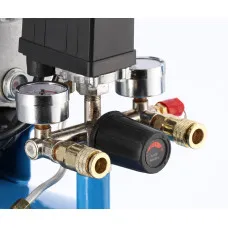 Компресор поршневий Airpress HL 425-50. 425 л/хв. 2.2 кВт Компресор поршневий Airpress HL 425-50. 425 л/хв. 2.2 кВт